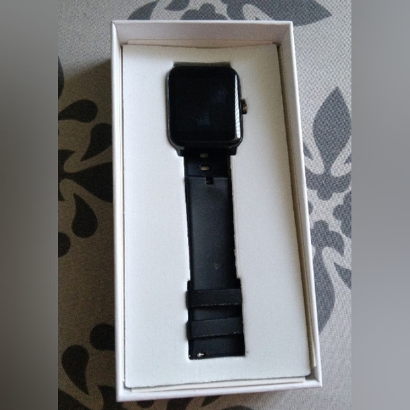 Android Smartwatch - Picture 3 of 3
